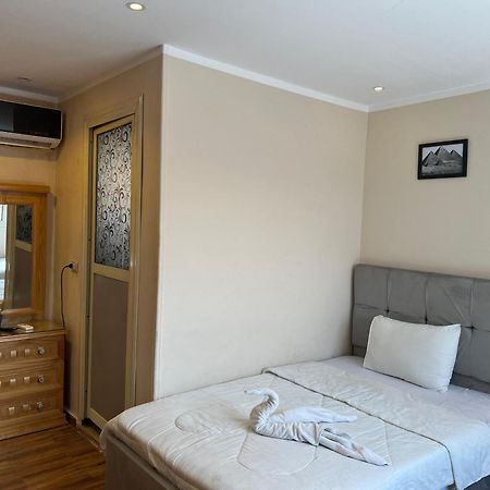 Tamara Pyramids View Hotel Kafret el-Gabal Exterior photo